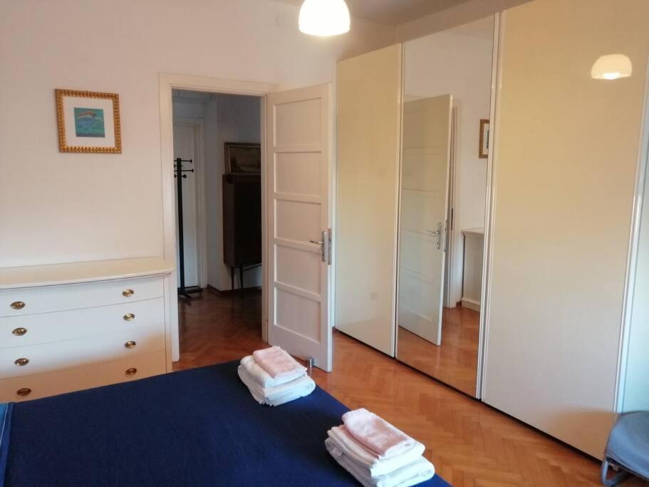 Spacious Attic Apartment Kandler Трієст Екстер'єр фото